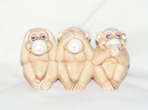 Porceln majom nem lt, nem hall, nem beszl porceln figura