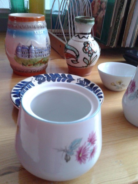 Porcelánok, kerámiák