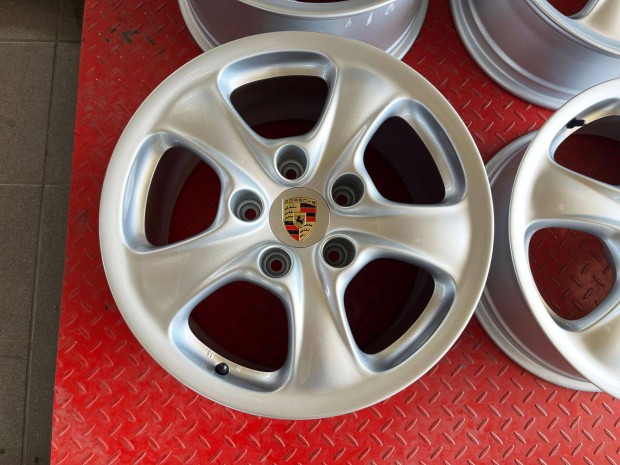 Porsche 911 996 17" 5x130 gyri ktszles alufelni 17 coll