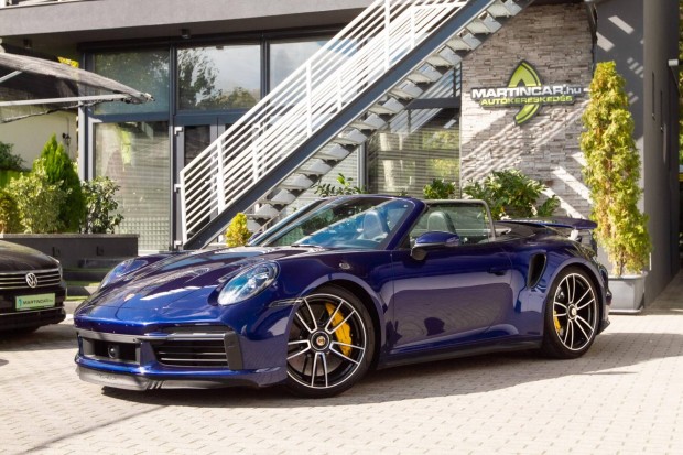 Porsche 911 Cabrio Turbo S PDK Gentian Blue Met...