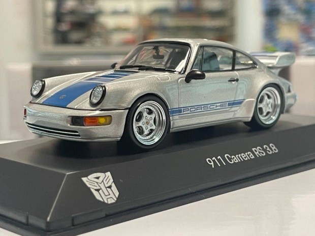 Porsche 911 (964) Carrera RS 3.8 "Mirage" Transformers 1:43 Spark