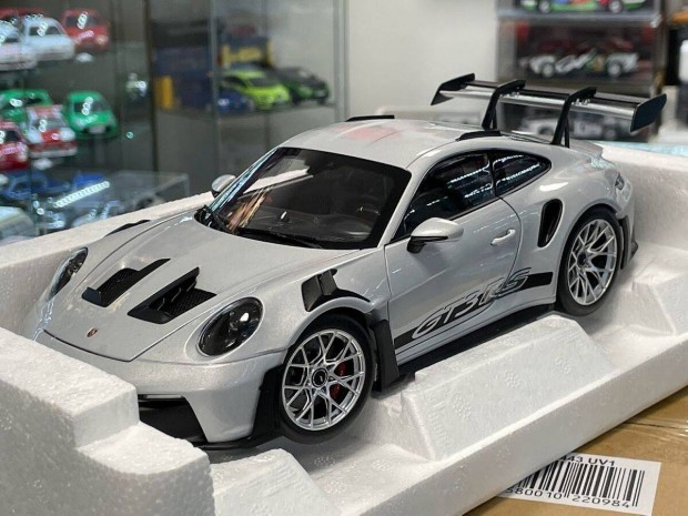 Porsche 911 (992) GT3 RS 2022 1:18 1/18 Norev 187359