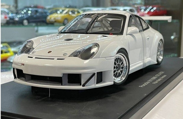 Porsche 911 (996) GT3 RSR 2005 1:18 1/18 Autoart Racing Division 80584