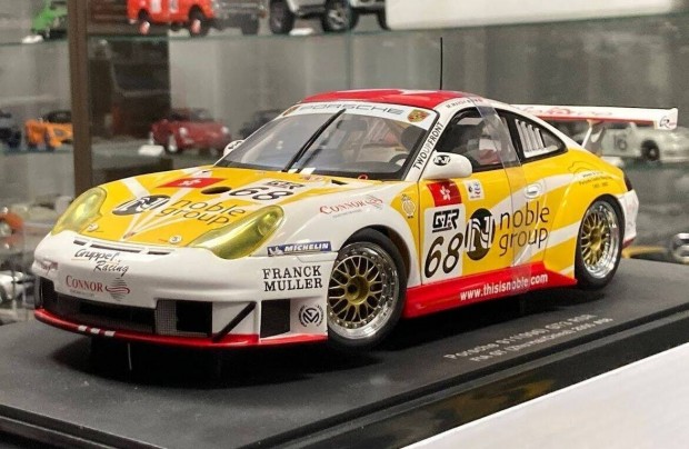 Porsche 911 (996) GT3 RSR Nr.68 FIA GT 2005 Zhu Hai 1:18 Autoart 80582