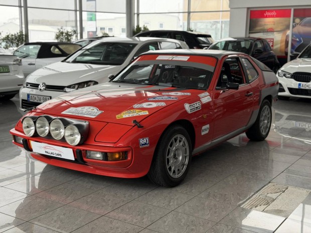 Porsche 924 Versenyaut�