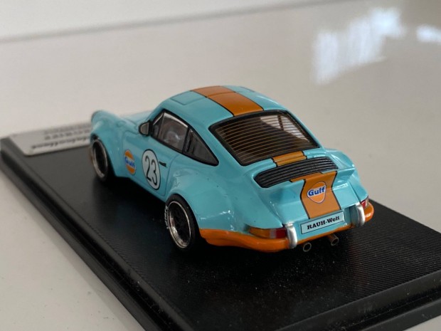 Porsche 930 1:64 makett
