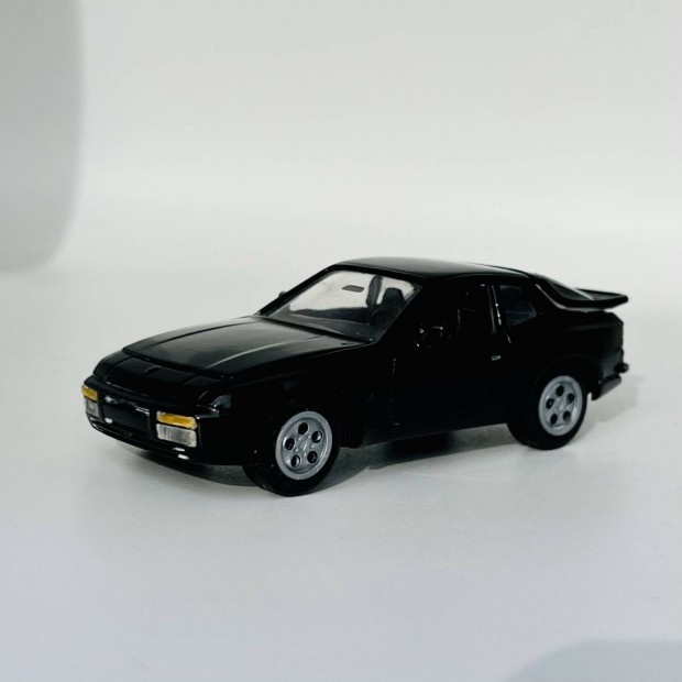 Porsche 944 turbo 1/43 modell Nyithat autmodell 1:43 Ritka