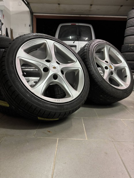 Porsche 987 981 cayman boxter 8-9 et57-43 5x130 alufelni