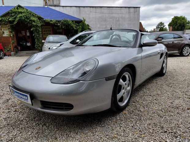 Porsche Boxster 113.536- Km Bemutat� vide�val!