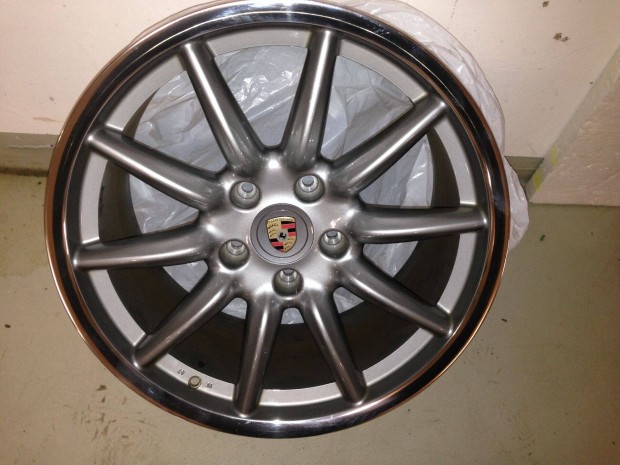 Porsche Carrera 911 téli Felni