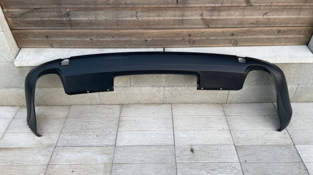 Porsche Cayenne 955 hátsó lökhárító koptató 7L5807521