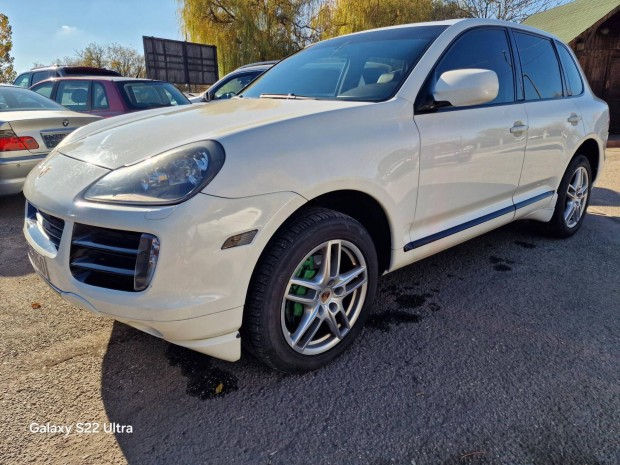 Porsche Cayenne Dzel (Automata)