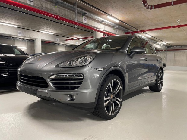 Porsche Cayenne Dzel (Automata) Abszolt srl...