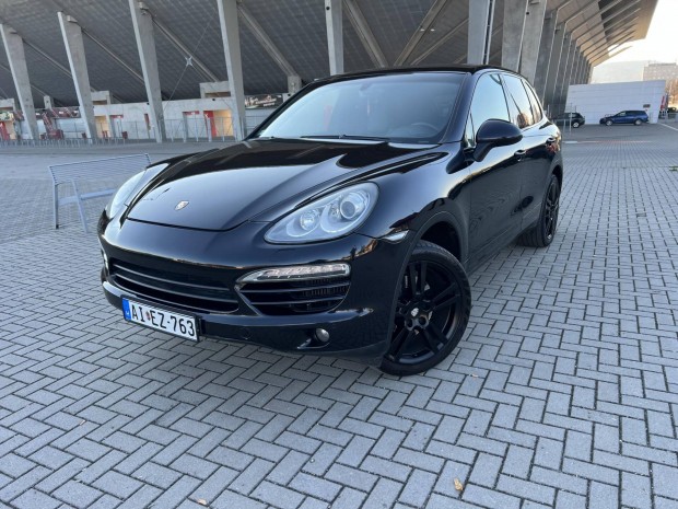 Porsche Cayenne Dzel (Automata) Fekete Br.EL....