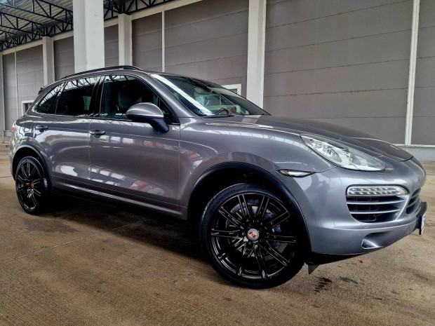 Porsche Cayenne D�zel (Automata) Megk�m�lt �lla...