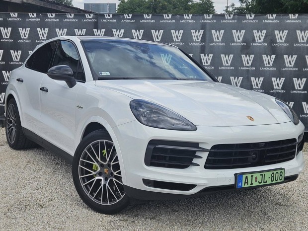 Porsche Cayenne E-Hybrid Tiptronic Magyarország...