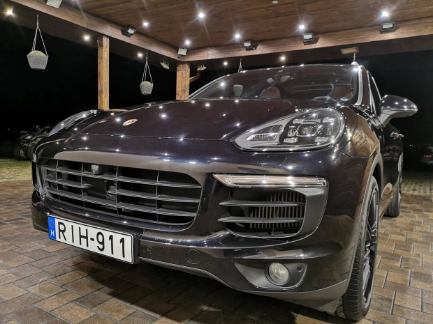 Porsche Cayenne S Tiptronic Vides hirdets