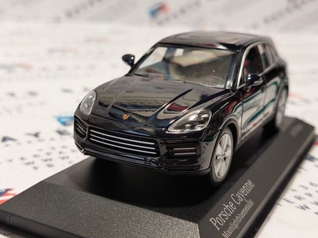 Porsche Cayenne (2017)  -  Minichamps - 1:43