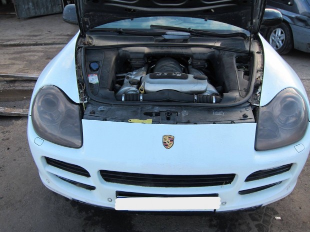 Porsche Cayenne bontott alkatrészek
