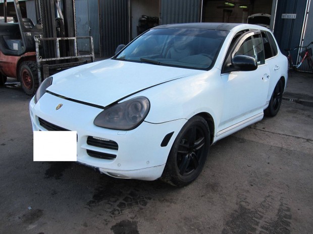 Porsche Cayenne használt alkatrészek