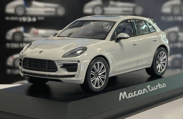 Porsche Macan Turbo 2019 1:43 1/43 Minichamps Dealer Edition