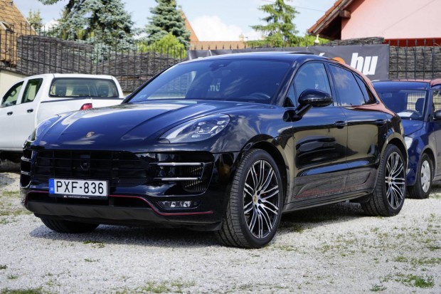 Porsche Macan Turbo Performance Package PDK 1v...