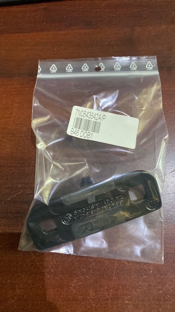 Porsche Macan motorhztet reteszel tart 7N0843842A elad