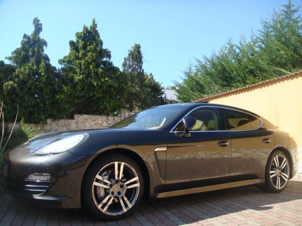 Porsche Panamera 4S PDK Karambolmentes! Vgig k...