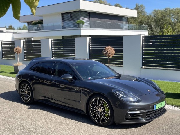 Porsche Panamera 4 E-Hybrid Sport Turismo PDK S...