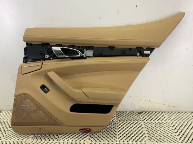 Porsche Panamera 970 Jobb hátsó ajtókárpit