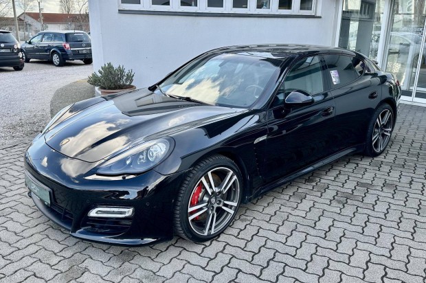 Porsche Panamera GTS PDK 4.8 V8 Garancival!