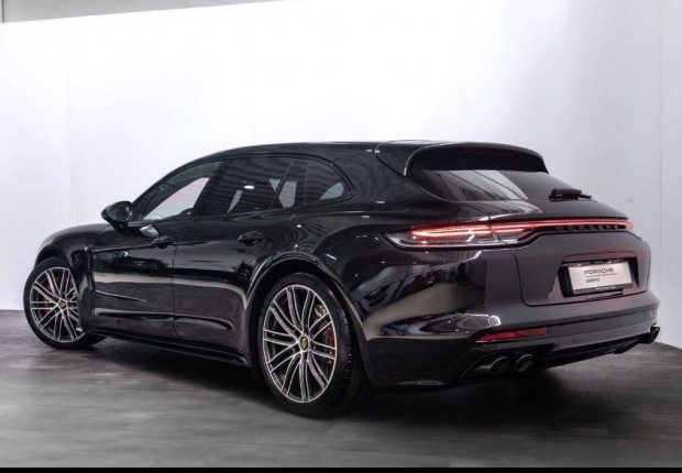 Porsche Panamera GTS Sport Turismo PDK 1 kézből...