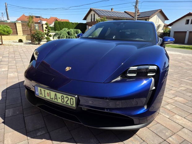 Porsche Taycan 93.4KW/Bose HIFI/LED/Sport CHRON...