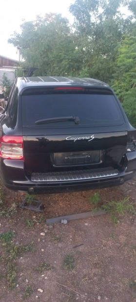 Porsche cayenne s 4.5 v8 összes alkatrész eladó