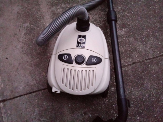 Porszívó 1800W újszerű hiánytalan