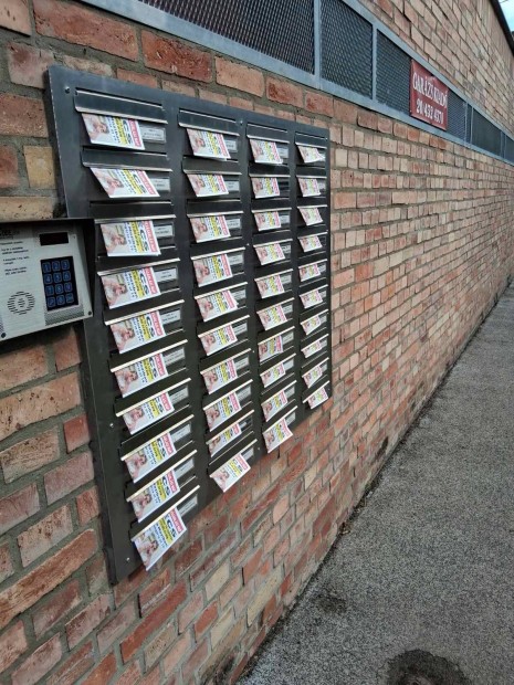 Postaládás Szórólapterjesztőt keresünk heti fizetés Fix 100.000 Ft. !