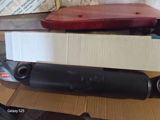 P�tkocsi Leng�scsillap�t� r�vid BPW , SAF, ROR 24/24mm, 330/500mm