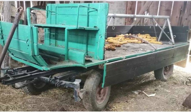 Ptkocsi, Spenitr, lovaskocsi elad. Lb s rgz. fkes 270*150plat