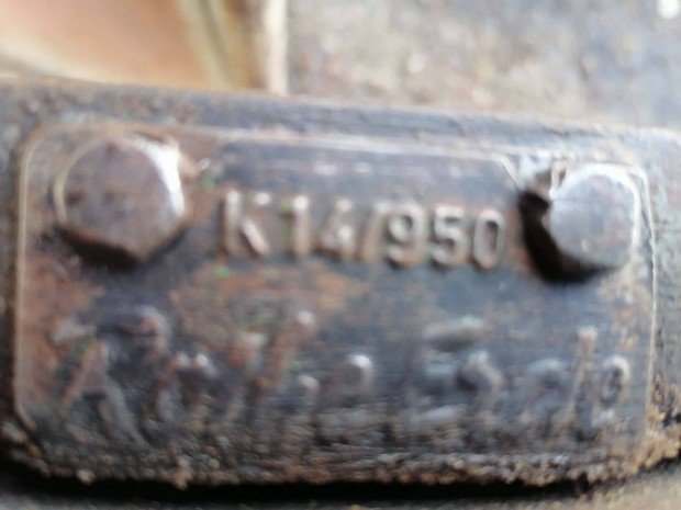 P�tkocsi forg�zs�moly gy�ri �j