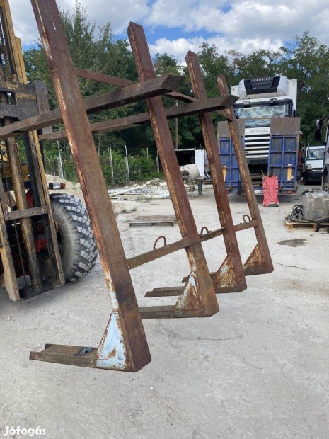 P�tkocsi rakonca Fasz�ll�t�shoz elad�!