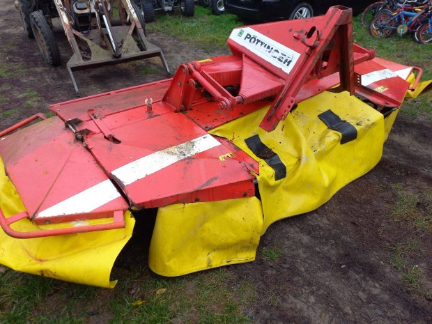 Pttinger CAT 310 F frontkasza / front kasza