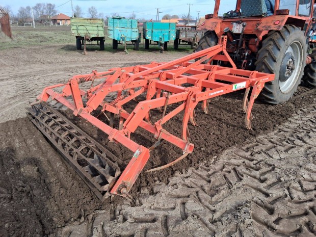 P�ttinger Landsberg 11+2 kap�s gruber gy�ri elmunk�l�val �s r�gt�r�hen