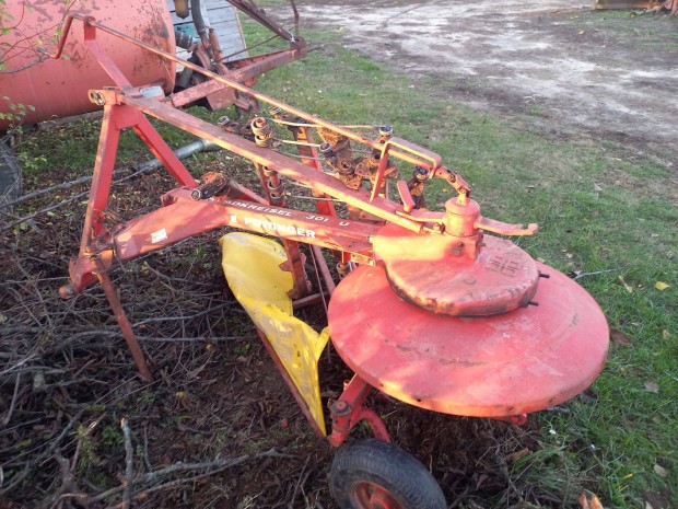 P�ttinger Schwadkreisel 301 U rendsodr�