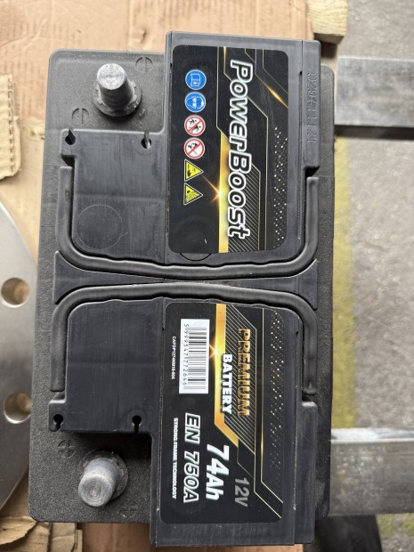 Powerboost akkumul�tor 74aH 12v 750A