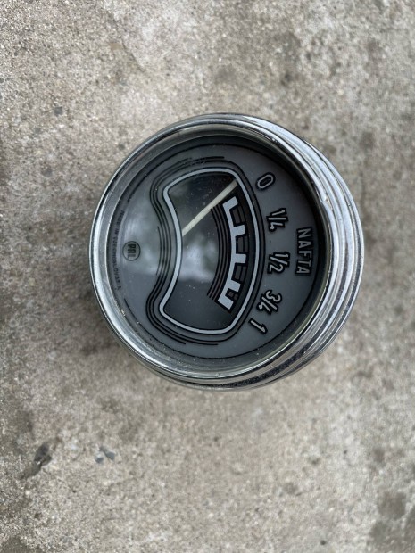 Pr�ga teheraut� m�szer 