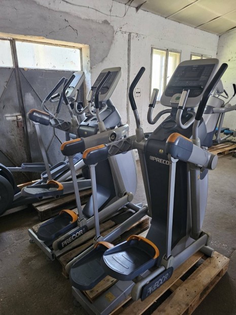 Precor AMT elad
