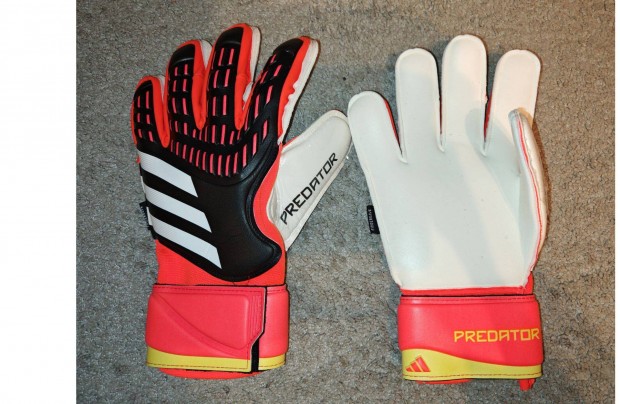 Predator GL Match adidas ujjmerevts fekete piros kapuskeszty