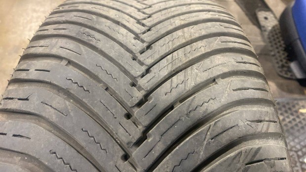 Premitra maxxis 235/50/19 M+S 4,5mm 4db egyben