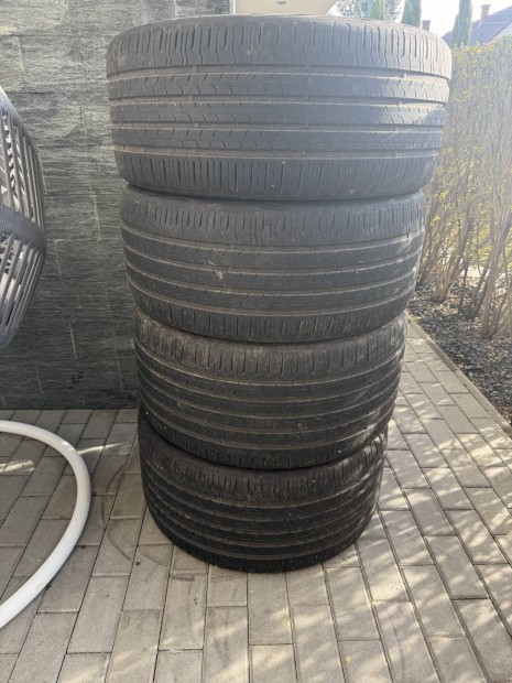 Prmium BMW 22" nyri gumi szett - srlsmentes, DOT 3422