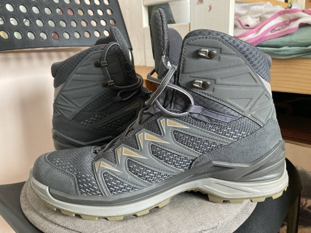 Prmium knny Lowa Innox Pro goretex trabakancs bakancs j 44 45